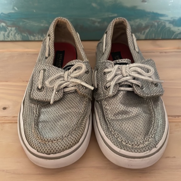 SPERRY TopSider girls silver boat shoes size 11 GUC - Picture 2 of 14